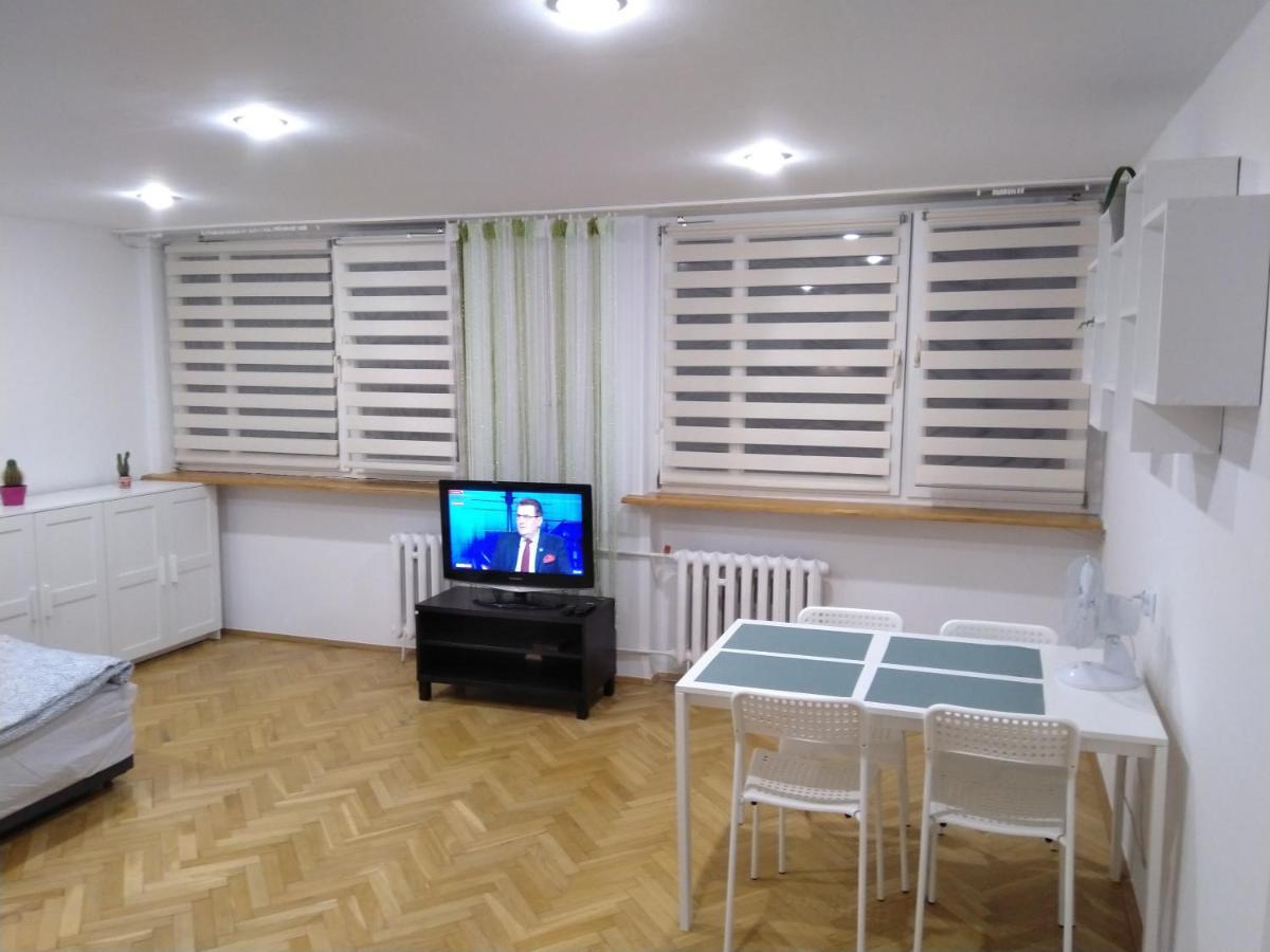 Apartment Apartament Zielona Wierzba Blisko Sky Tower *